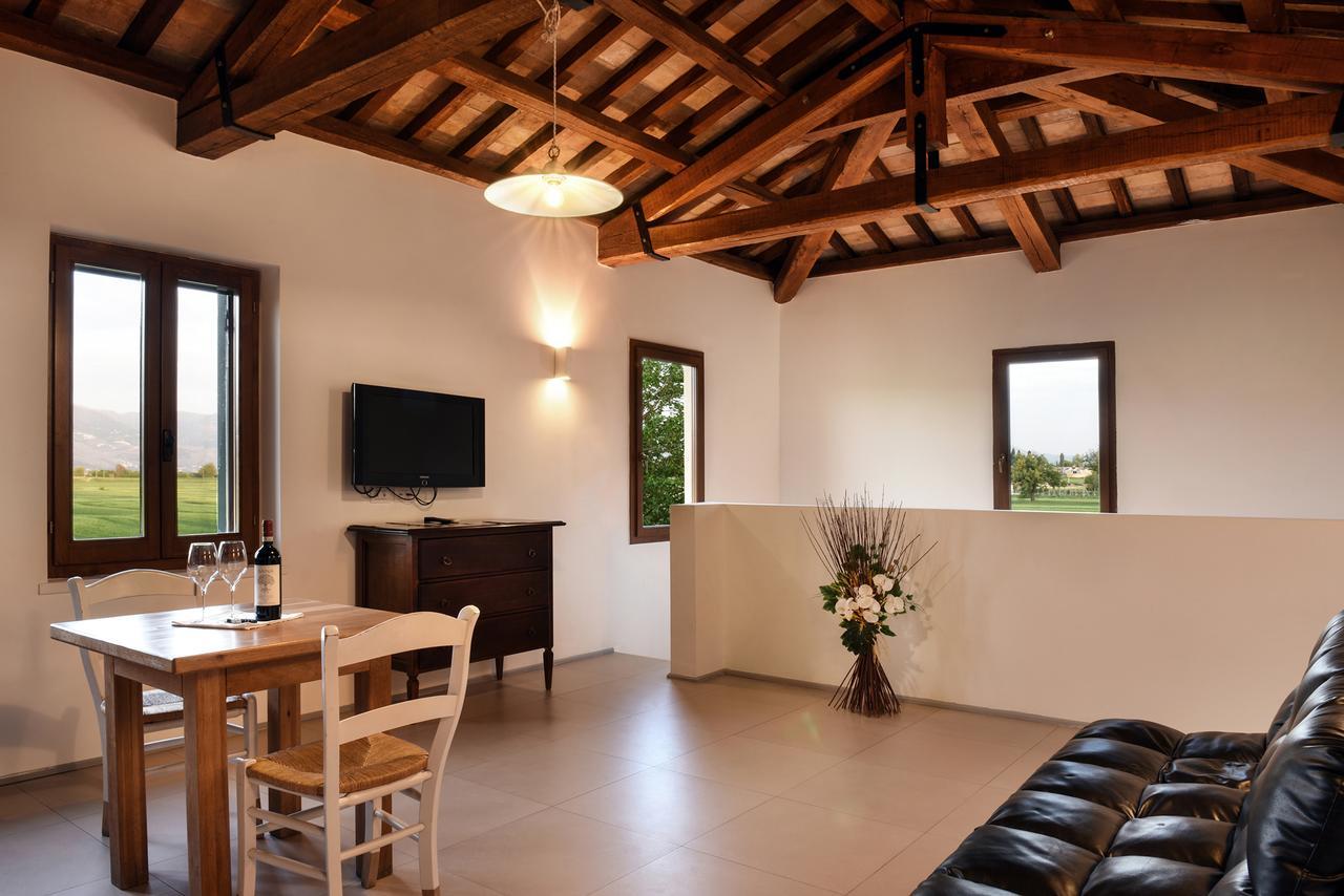 Hotel Villaggio Le Stelline Montefalco Exterior foto